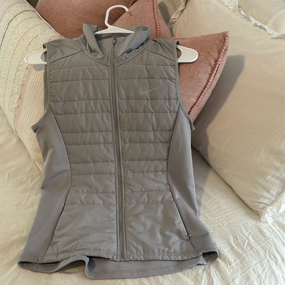 Nike Vest size small